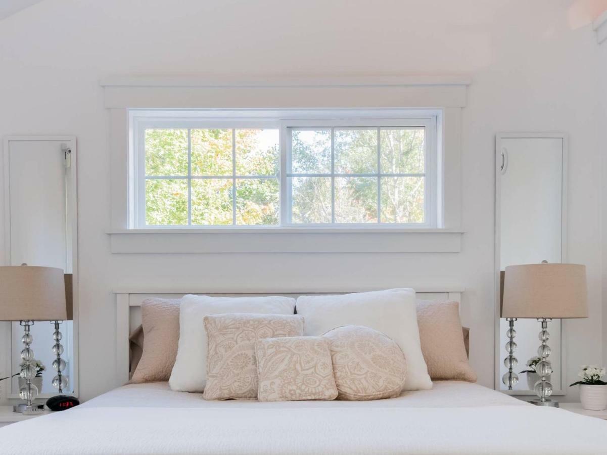 Mahone Bay Hide-Away Apartment Bagian luar foto